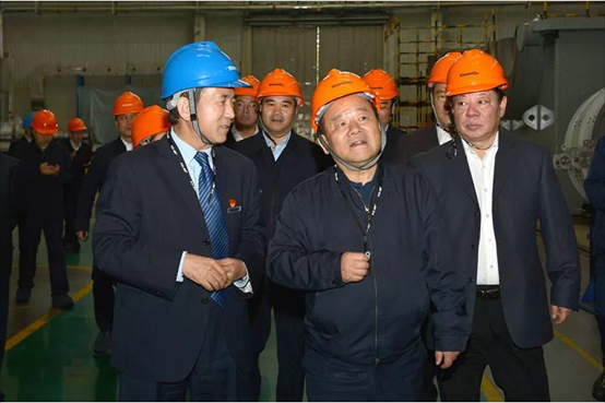国家发改委党组成员、副主任，国家统计局局长宁吉喆深入新葡的京集团350vip8888调研